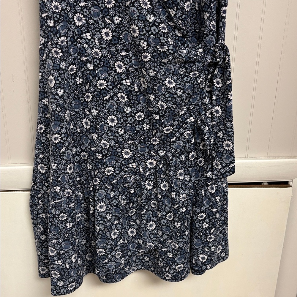 Michael Kors Dress - Picture 2 of 15